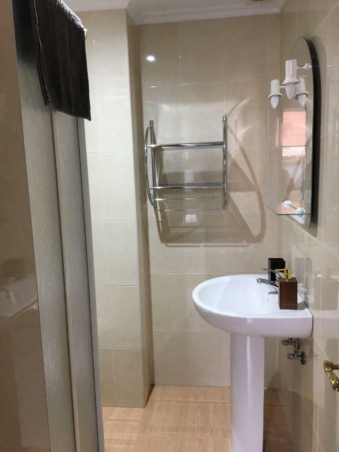 Atico 3 Habitaciones En Ribeira Luaran gambar