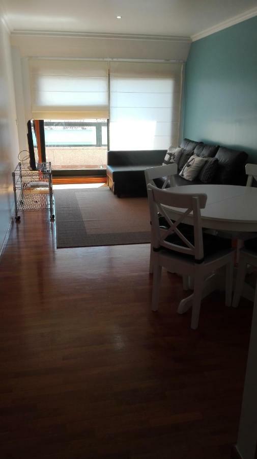 Atico 3 Habitaciones En Ribeira Luaran gambar